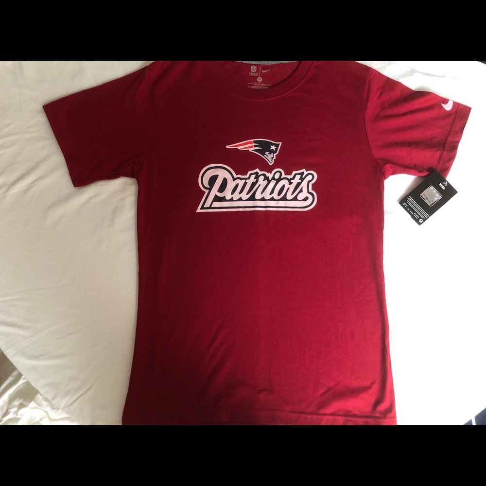 Women's New England Patriots Nike Red Logo T-Shirt